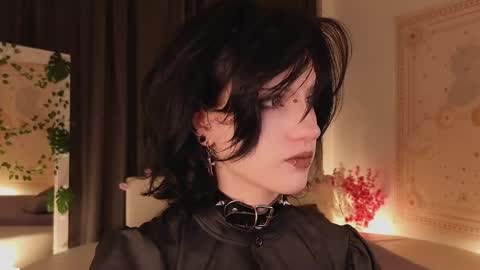 Snapshot of dark_vamp_ chatting on February 21, 9:54 pm Vamp online show from February 21, 9:54 pm