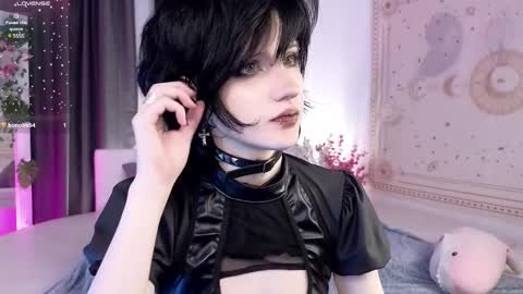 Snapshot of dark_vamp_ chatting on March 8, 12:07 pm Vamp online show from March 8, 12:07 pm