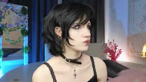 Snapshot of dark_vamp_ chatting on March 1, 12:23 pm Vamp online show from March 1, 12:23 pm