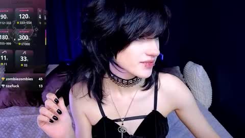 Snapshot of dark_vamp_ chatting on September 18, 5:11 pm Vamp online show from September 18, 5:11 pm