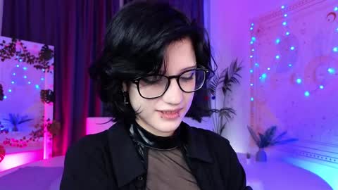 Snapshot of dark_vamp_ chatting on December 22, 9:09 pm Vamp online show from December 22, 9:09 pm