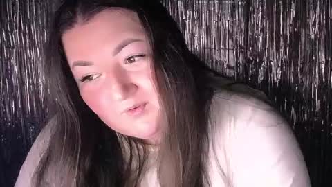 Julia online show from July 28, 3:21 pm