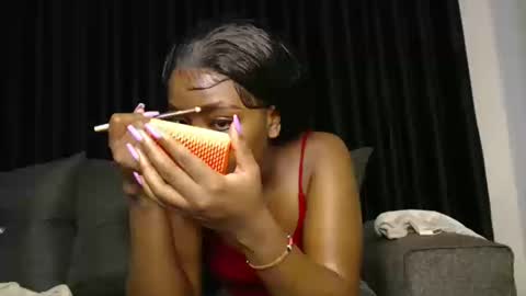 darktanqueen online show from September 23, 3:26 am