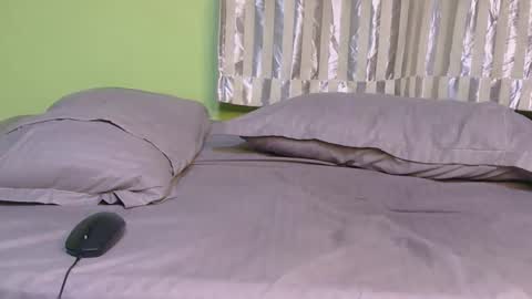 darling_dee online show from November 22, 5:04 pm