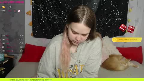 Snapshot of darling_tony18 chatting on March 6, 12:41 pm darling_tony18 online show from March 6, 12:41 pm