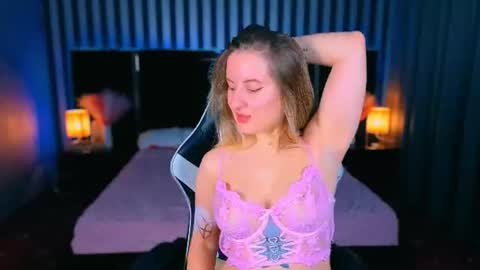 daryana_gray online show from July 25, 6:20 am