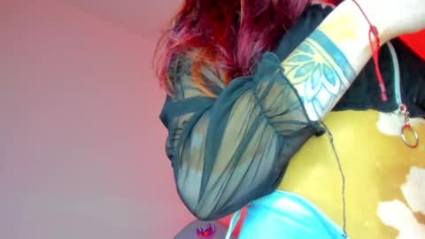 Snapshot of dayana_harlow2 chatting on February 7, 12:06 pm dayana_harlow2 online show from February 7, 12:06 pm