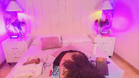dayannecampbell_606 online show from July 25, 2:18 am