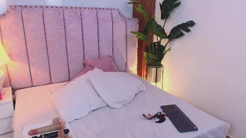 dayannecampbell_606 online show from July 19, 10:12 pm
