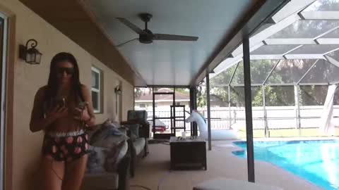 Dazey online show from October 6, 7:29 pm