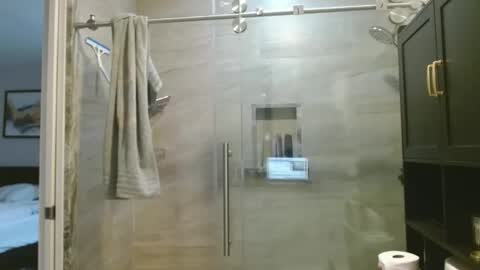 Dazey online show from November 29, 12:36 am