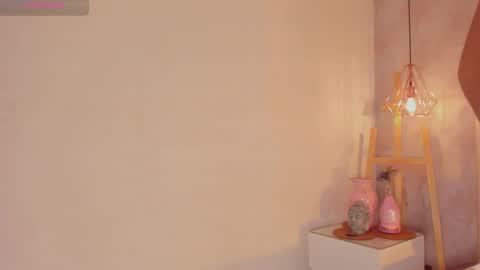 dea_athenea online show from September 10, 9:26 pm