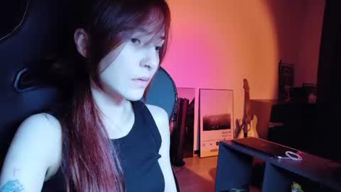 freak online show from June 23, 12:52 am
