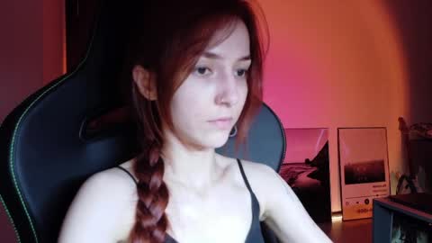 freak online show from June 8, 1:28 am