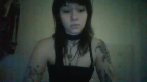 dead_moonxx online show from July 13, 8:26 am