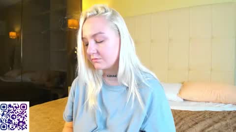 Debbie Mon Tue Fri Sun Sat GMT 3 1000am - 0400pm  online show from March 4, 4:46 pm