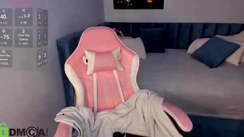 Jennifer online show from March 10, 2:15 am