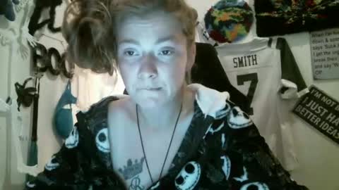 DEBBIE online show from October 15, 8:28 am