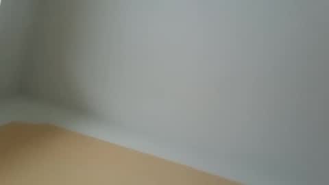 debbyhot77 online show from January 8, 9:00 am