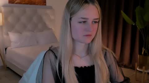 Debora online show from October 15, 3:42 am