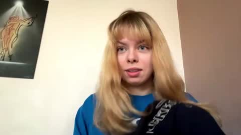 Jenny online show from July 18, 7:22 am