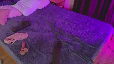 Sophie online show from May 17, 10:36 am