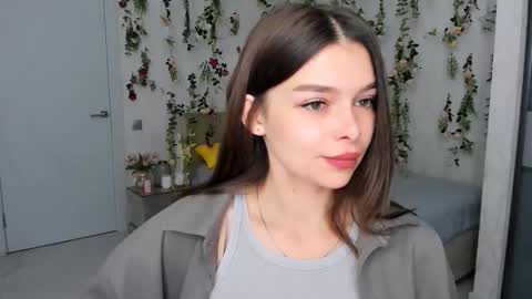 DegreeOfSincerity online show from September 17, 1:14 am