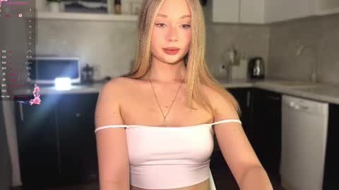 Dia online show from March 5, 5:47 am