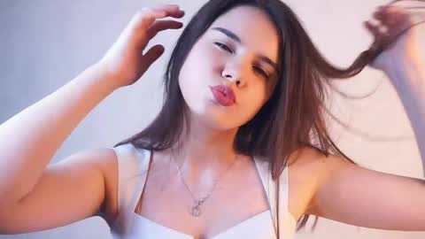Adel online show from June 9, 10:14 am