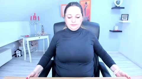 DeliciousLolly online show from February 28, 4:32 am