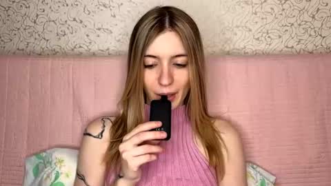 Sia online show from July 30, 10:16 am