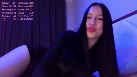 delly_love online show from December 21, 10:46 pm