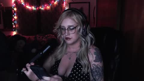 Demoness Mina online show from January 7, 4:05 am