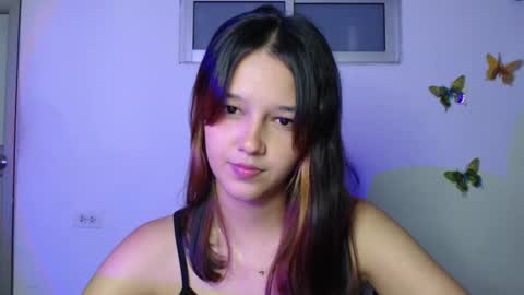 Snapshot of denis_sweet_ chatting on March 9, 1:46 am denis online show from March 9, 1:46 am
