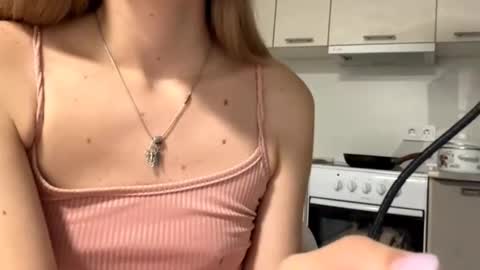 Denni online show from September 28, 5:18 pm