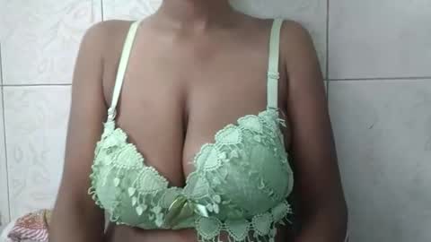 desiprincessaga online show from September 18, 4:22 am