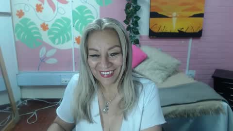 VALERIA online show from April 8, 5:15 pm