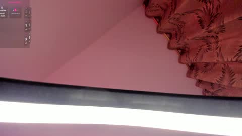 Sophie  online show from May 16, 1:41 am