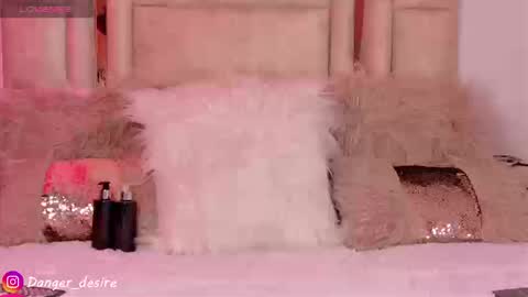   online show from September 8, 6:29 pm