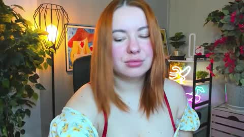 LAYLA online show from January 13, 8:29 am