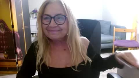 S O F I A online show from January 14, 3:28 pm