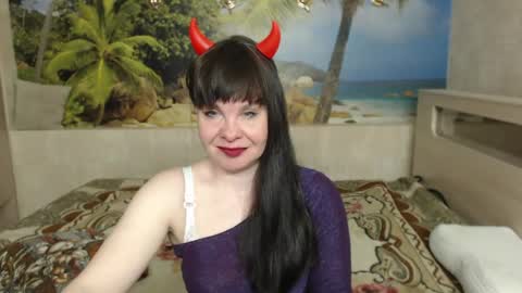 destinykiss online show from April 21, 12:01 pm