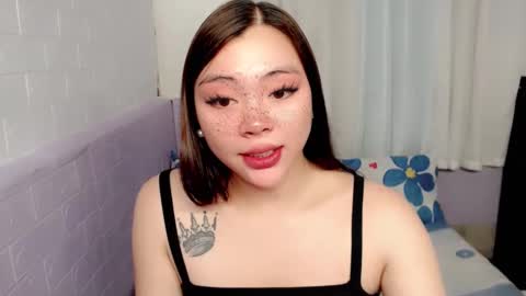 Snapshot of destinyroxie chatting on January 21, 1:54 pm ROXIE online show from January 21, 1:54 pm