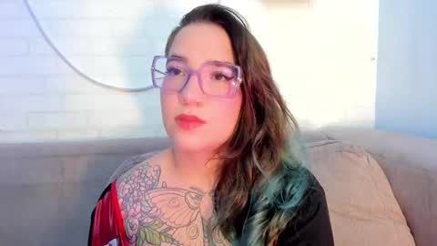 Deva Blue online show from February 27, 4:31 am