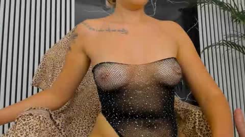 Thea online show from September 23, 8:18 pm