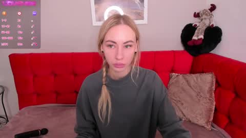 Snapshot of diana_garrett chatting on January 21, 1:50 am Diana  online show from January 21, 1:50 am