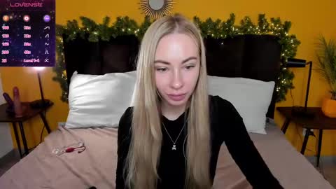 Snapshot of diana_garrett chatting on December 27, 9:06 am Diana  online show from December 27, 9:06 am