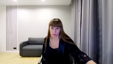 Snapshot of diana_meridor chatting on December 23, 2:45 am diana_meridor online show from December 23, 2:45 am