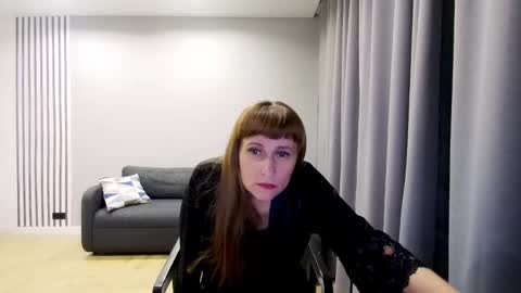 Snapshot of diana_meridor chatting on December 10, 12:28 am diana_meridor online show from December 10, 12:28 am