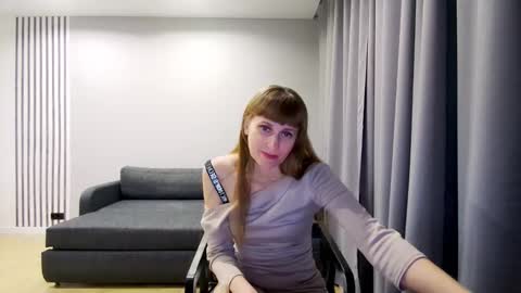 Snapshot of diana_meridor chatting on December 15, 1:46 am diana_meridor online show from December 15, 1:46 am